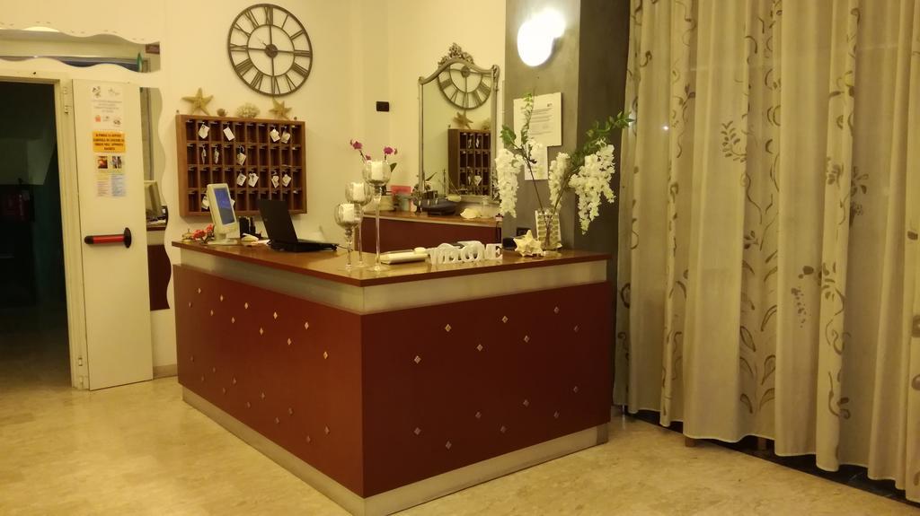 Hotel Sogno Cesenatico Eksteriør bilde
